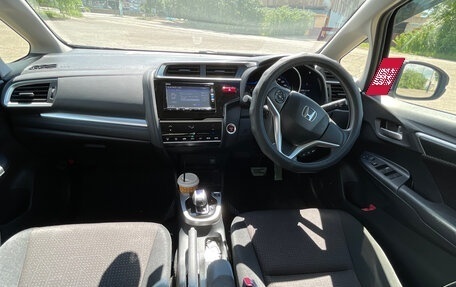 Honda Fit III, 2017 год, 1 599 999 рублей, 39 фотография
