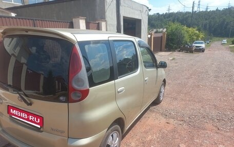 Toyota FunCargo, 2000 год, 380 000 рублей, 3 фотография