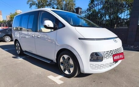 Hyundai Staria, 2025 год, 5 800 000 рублей, 7 фотография