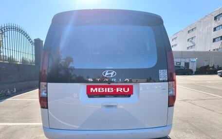Hyundai Staria, 2025 год, 5 800 000 рублей, 10 фотография