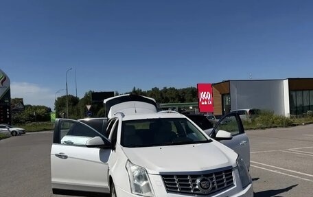Cadillac SRX II рестайлинг, 2014 год, 1 500 000 рублей, 11 фотография