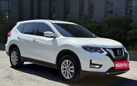 Nissan X-Trail, 2023 год, 2 400 000 рублей, 3 фотография