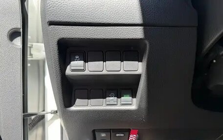Nissan X-Trail, 2023 год, 2 400 000 рублей, 17 фотография