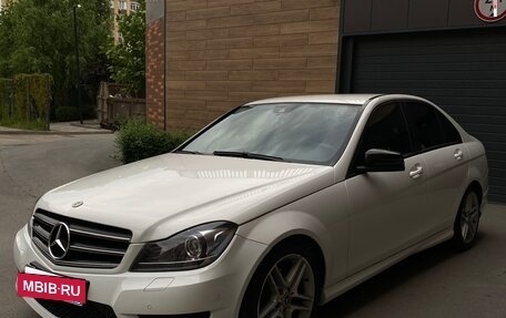 Mercedes-Benz C-Класс, 2013 год, 1 600 000 рублей, 3 фотография