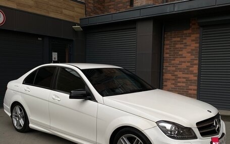 Mercedes-Benz C-Класс, 2013 год, 1 600 000 рублей, 2 фотография