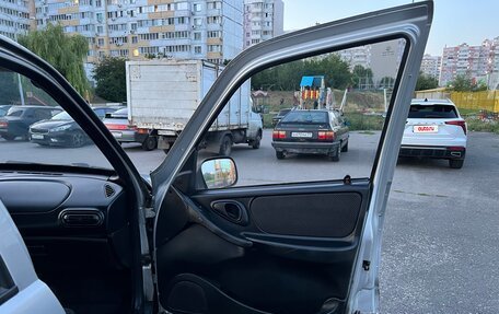 Chevrolet Niva I рестайлинг, 2007 год, 300 000 рублей, 25 фотография