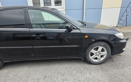 Toyota Camry V40, 2003 год, 620 000 рублей, 2 фотография