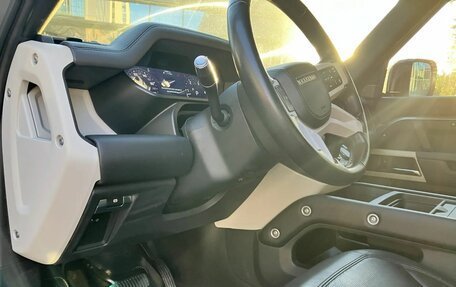 Land Rover Defender II, 2021 год, 8 500 000 рублей, 7 фотография