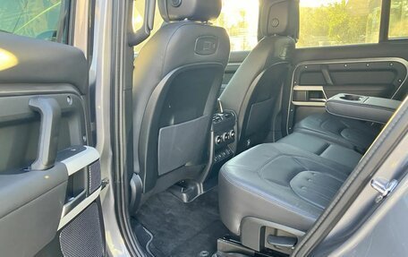Land Rover Defender II, 2021 год, 8 500 000 рублей, 14 фотография