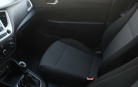 Hyundai Solaris II рестайлинг, 2021 год, 1 691 000 рублей, 15 фотография
