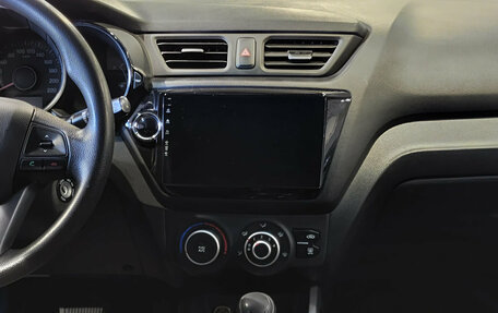 KIA Rio III рестайлинг, 2013 год, 980 000 рублей, 18 фотография
