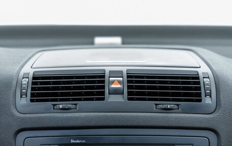 Skoda Octavia, 2012 год, 998 000 рублей, 21 фотография