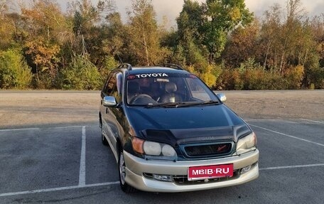 Toyota Ipsum II, 1996 год, 400 000 рублей, 1 фотография