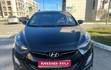Hyundai Elantra V, 2011 год, 850 000 рублей, 1 фотография