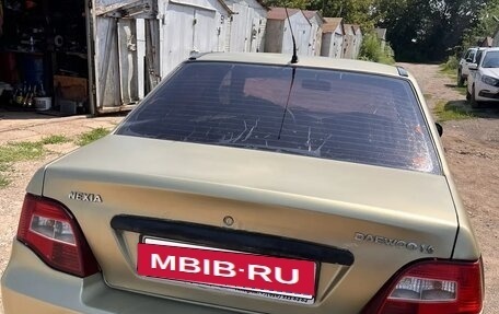 Daewoo Nexia I рестайлинг, 2010 год, 129 000 рублей, 4 фотография