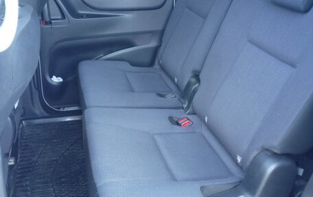Toyota Sienta II, 2016 год, 1 250 000 рублей, 10 фотография