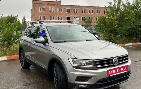 Volkswagen Tiguan II, 2018 год, 3 000 000 рублей, 3 фотография