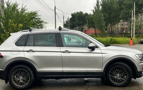 Volkswagen Tiguan II, 2018 год, 3 000 000 рублей, 4 фотография