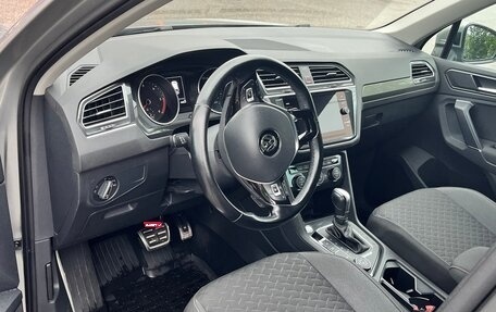 Volkswagen Tiguan II, 2018 год, 3 000 000 рублей, 9 фотография