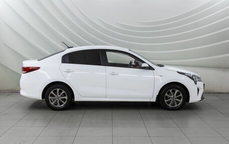 KIA Rio IV, 2020 год, 1 648 000 рублей, 8 фотография