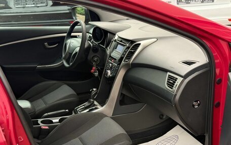 Hyundai i30 II рестайлинг, 2012 год, 990 000 рублей, 11 фотография