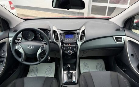 Hyundai i30 II рестайлинг, 2012 год, 990 000 рублей, 12 фотография