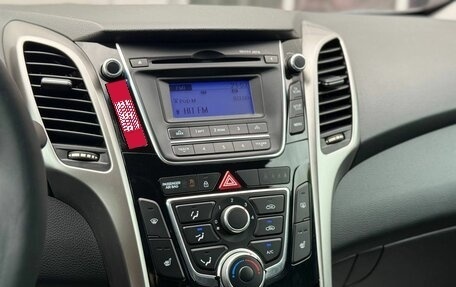 Hyundai i30 II рестайлинг, 2012 год, 990 000 рублей, 16 фотография