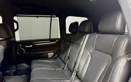 Lexus LX III, 2019 год, 10 700 000 рублей, 14 фотография