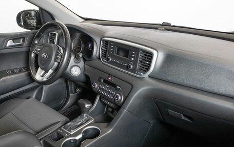 KIA Sportage IV рестайлинг, 2019 год, 2 271 600 рублей, 7 фотография