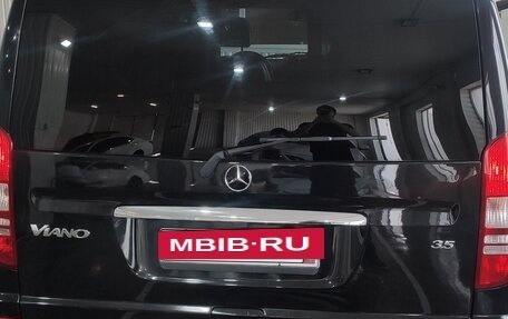 Mercedes-Benz Viano, 2011 год, 2 100 000 рублей, 2 фотография
