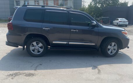 Toyota Land Cruiser 200, 2012 год, 4 400 000 рублей, 6 фотография