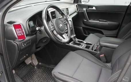 KIA Sportage IV рестайлинг, 2020 год, 2 395 000 рублей, 5 фотография
