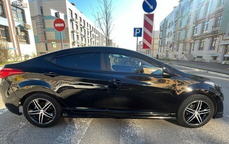 Hyundai Elantra V, 2011 год, 850 000 рублей, 4 фотография