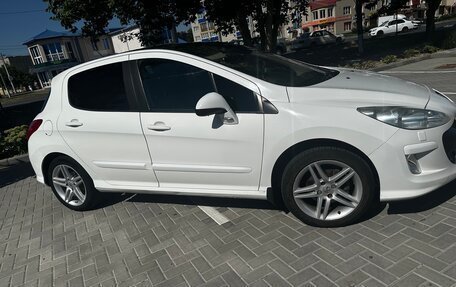 Peugeot 308 II, 2010 год, 425 000 рублей, 4 фотография