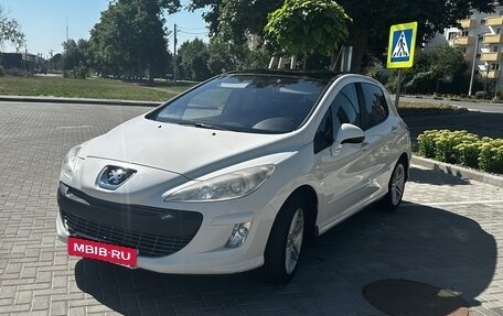 Peugeot 308 II, 2010 год, 425 000 рублей, 2 фотография