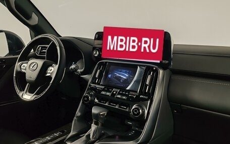 Lexus LX, 2025 год, 20 000 000 рублей, 9 фотография