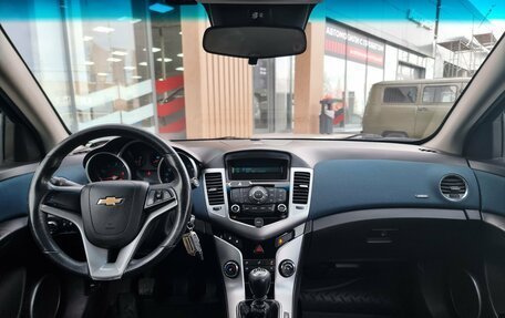 Chevrolet Cruze II, 2012 год, 599 000 рублей, 7 фотография