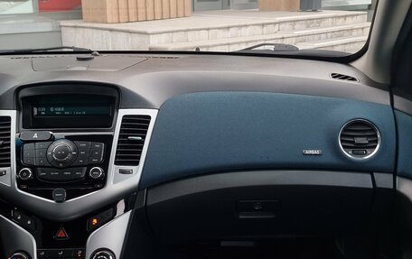 Chevrolet Cruze II, 2012 год, 599 000 рублей, 9 фотография