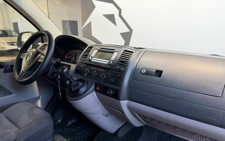 Volkswagen Caravelle T5, 2012 год, 1 449 900 рублей, 11 фотография