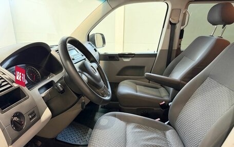 Volkswagen Caravelle T5, 2012 год, 1 449 900 рублей, 7 фотография