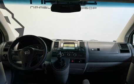 Volkswagen Caravelle T5, 2012 год, 1 449 900 рублей, 12 фотография