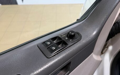 Volkswagen Caravelle T5, 2012 год, 1 449 900 рублей, 14 фотография