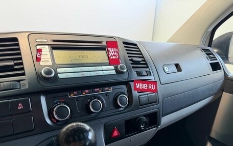 Volkswagen Caravelle T5, 2012 год, 1 449 900 рублей, 8 фотография
