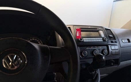 Volkswagen Caravelle T5, 2012 год, 1 449 900 рублей, 10 фотография