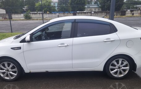 KIA Rio III рестайлинг, 2013 год, 810 000 рублей, 4 фотография