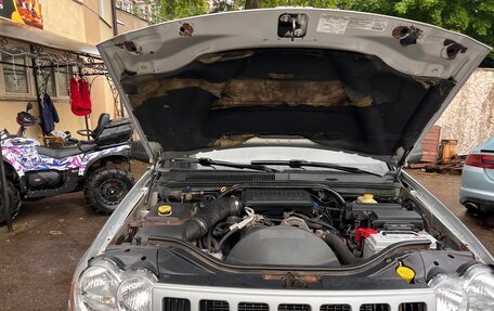Jeep Grand Cherokee, 2005 год, 725 000 рублей, 20 фотография
