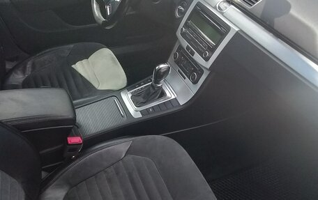 Volkswagen Passat B7, 2011 год, 880 000 рублей, 3 фотография