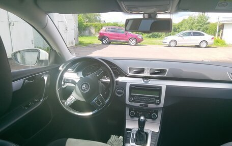 Volkswagen Passat B7, 2011 год, 880 000 рублей, 4 фотография