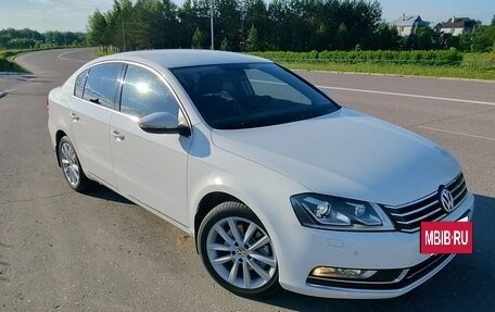 Volkswagen Passat B7, 2011 год, 880 000 рублей, 7 фотография