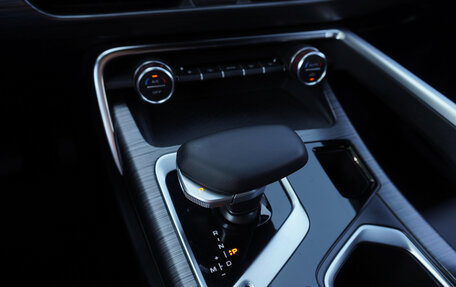 Geely Tugella FY11, 2024 год, 3 199 000 рублей, 16 фотография